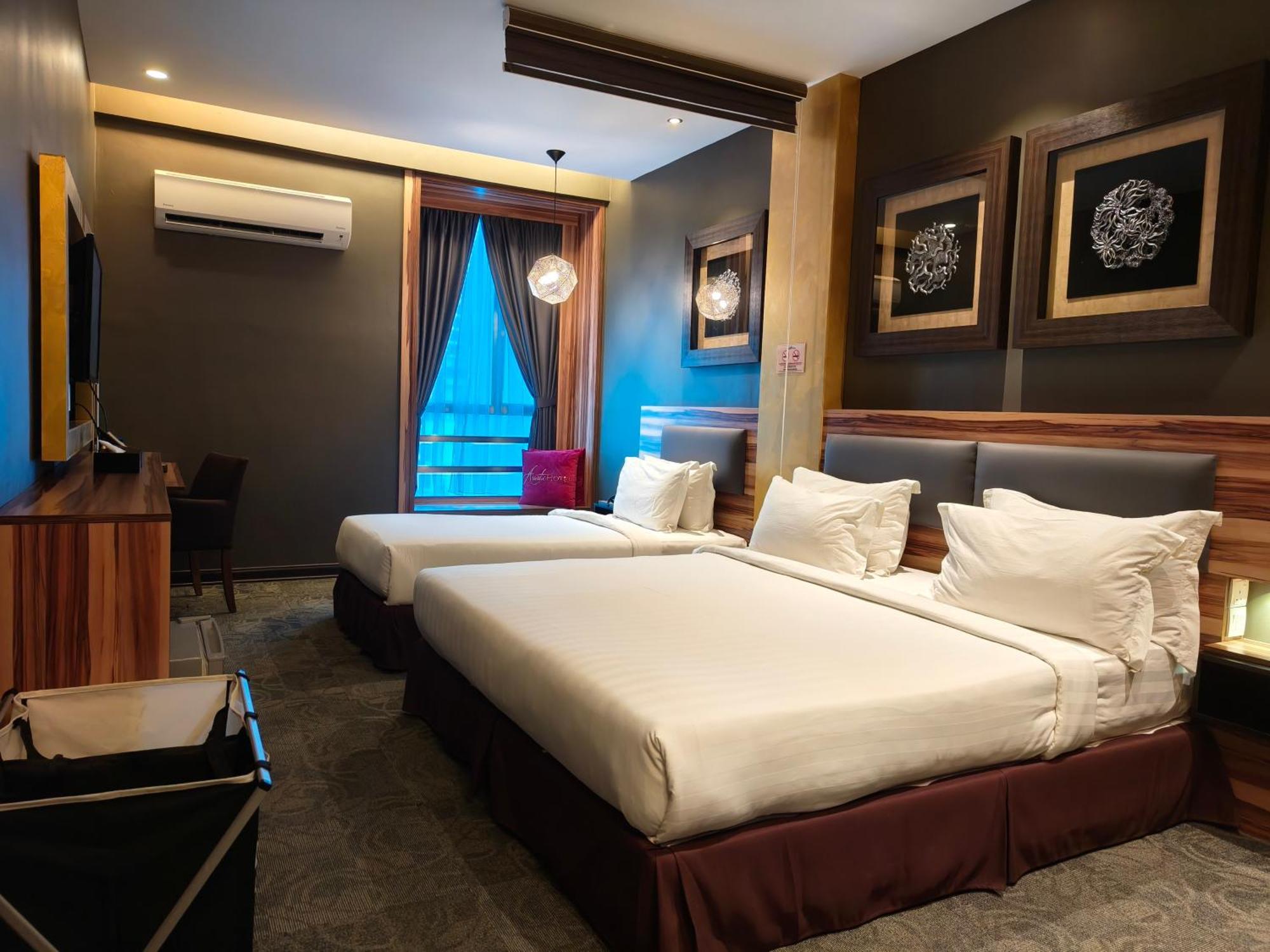 Asiatic Hotel Малакка Экстерьер фото